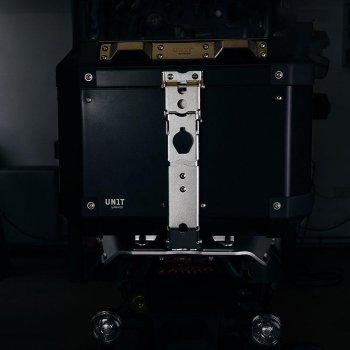 Top case en aluminium Atlas 36L + porte-bagages arrière avec poignées passager