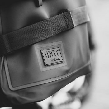 Sacoche latérale Khali en TPU 35L - 45L + Plaque Aluminium côté silencieux