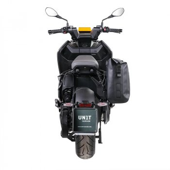 Sacoche latérale Khali TPU + cadre droit BMW CE 04