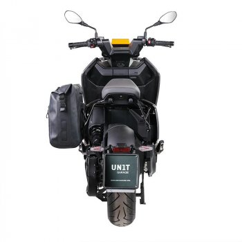 Sacoche latérale Khali TPU + cadre gauche BMW CE 04