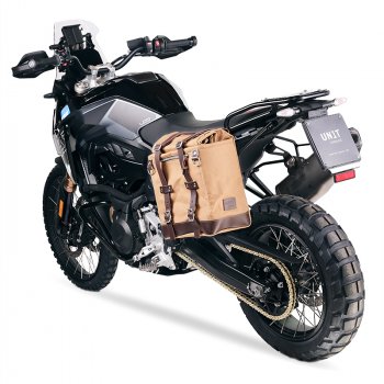 Sacoche Scram en Toile 22L-30L + Cadre gauche de la BMW F900GS