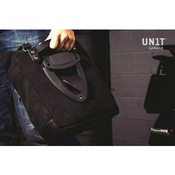 Sacoche latérale en cuir fendu + cadre Guzzi V7 SX