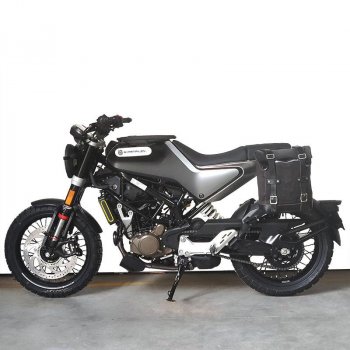 Sacoche latérale en daim ciré + cadre gauche Husqvarna 401 (à partir de 2020)