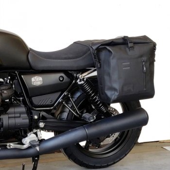 Sacoche latérale Khali TPU + cadre gauche Guzzi V7.850