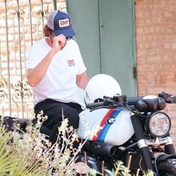Casquette Trucker Box avec logo Unitgarage bleu