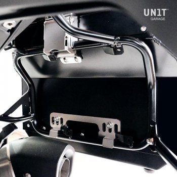 Paire de sacoches aluminium Atlas 47L+41L + Cadres pour sacoches aluminium BMW R1300GS