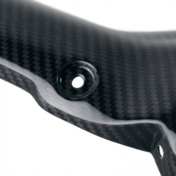 Cache pare-chaleur en carbone pour silencieux RAD (code 4009)