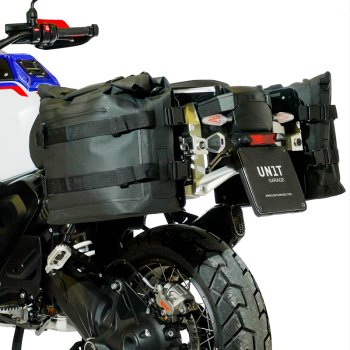 Deux sacoches latérales Khali en TPU (35-45 L) + Paire de plaques en aluminium BMW R1300GS ADV