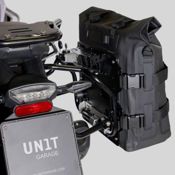 Deux sacoches cavalières Khali en TPU 35L - 45L + Paire de plaques aluminium + Cadres de sacoches en aluminium Atlas BMW F450GS