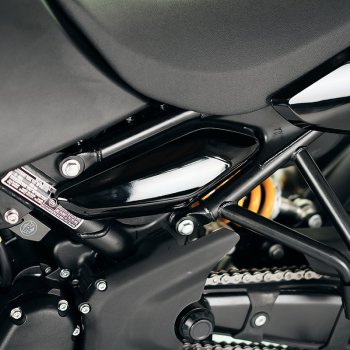 Panneaux latéraux noirs brillants Royal Enfield Himalayan 450 (à partir de 2024)