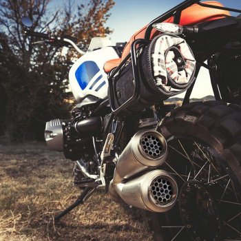 Double silencieux en titane avec soudure visible