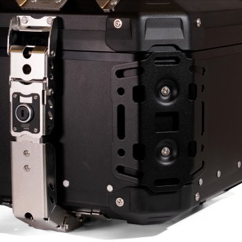 Plaque d'angle pour le top case Atlas