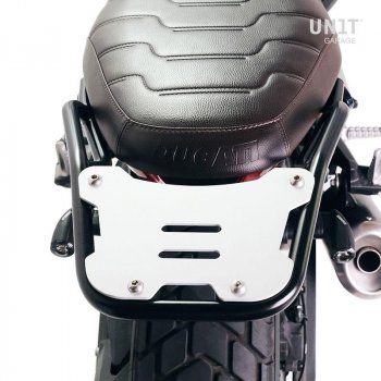 Porte-bagages arrière Ducati Scrambler avec poignées passager