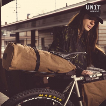 Porte-bagages pour tube de selle à dégagement rapide avec revêtement en cuir