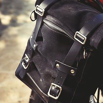 How to attach your Unit garage side pannier