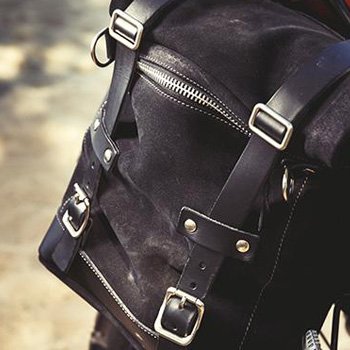 How to attach your Unit garage side pannier